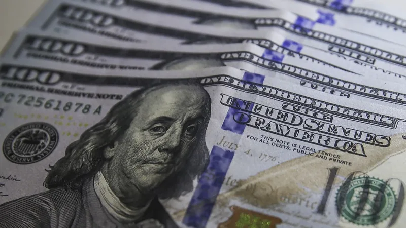 Dólar
