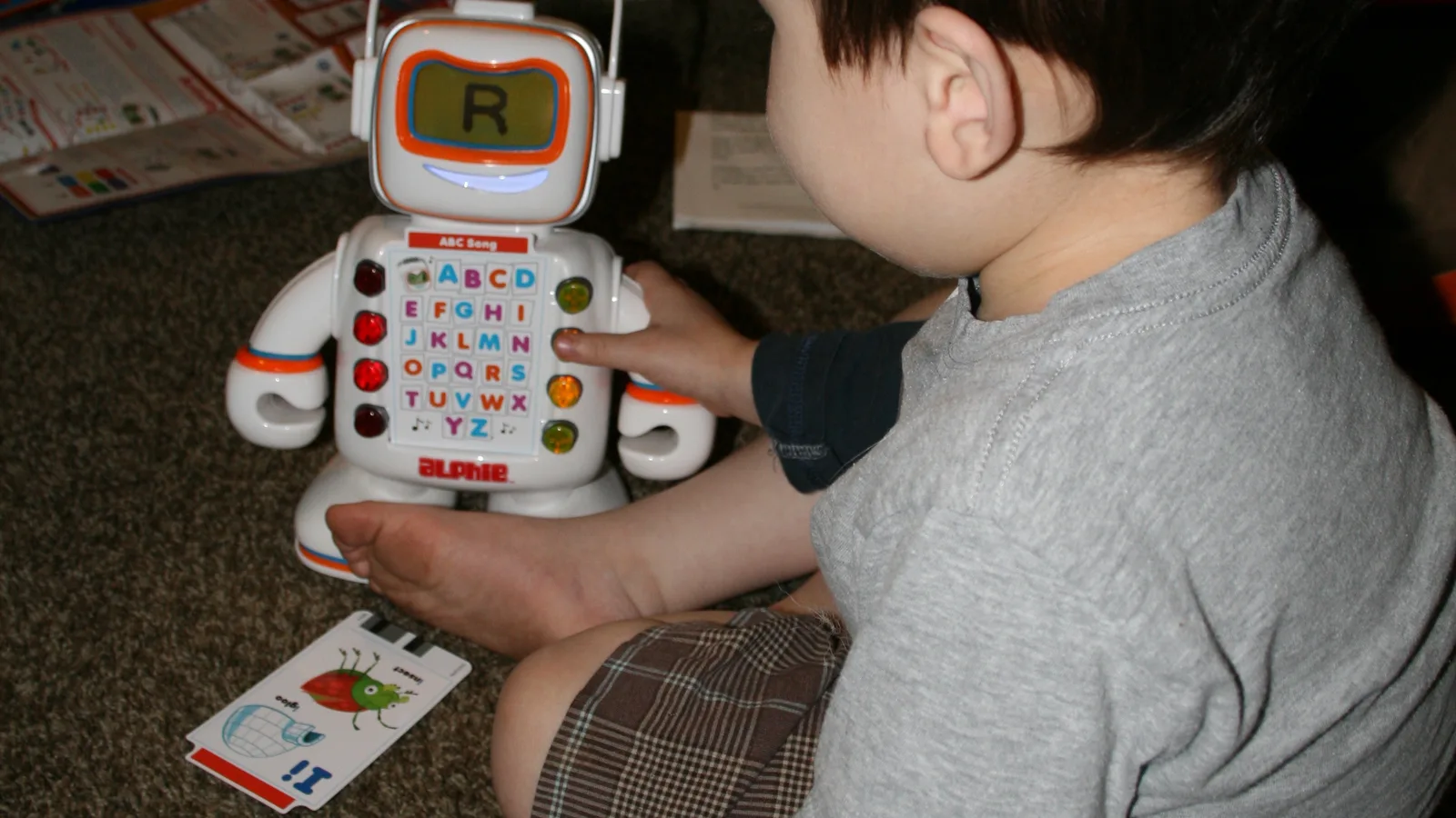 Brinquedo infantil eletrônico