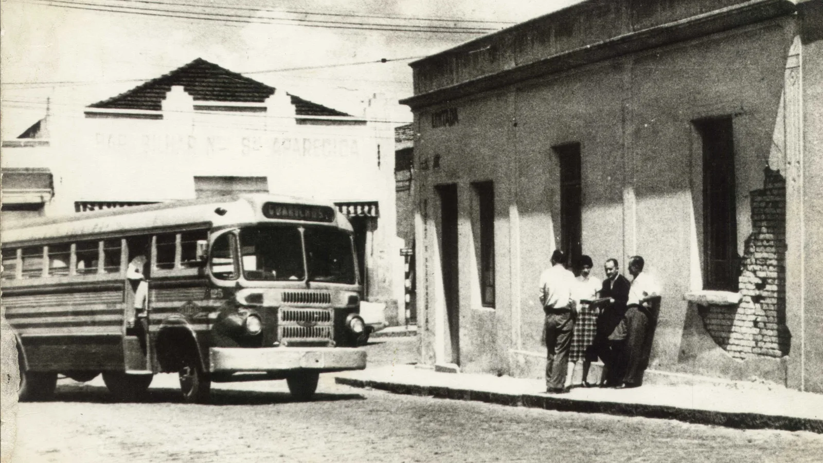 Passagem de ônibus rodoviário