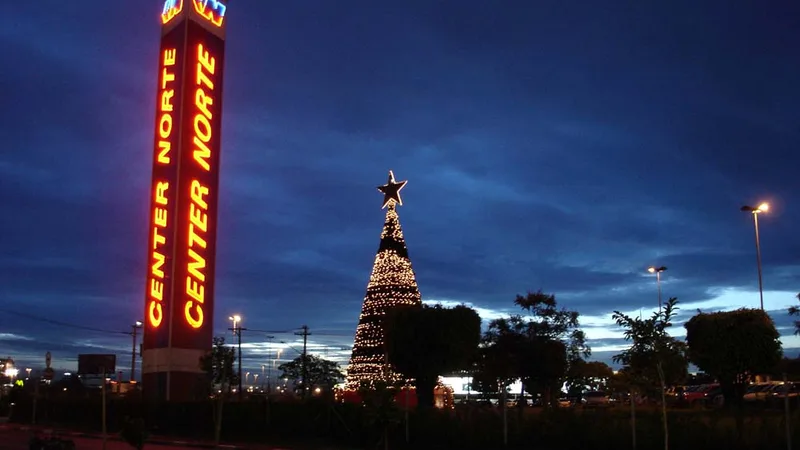 Fachada de um shopping center