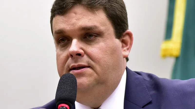 Retrato de Wolney Queiroz