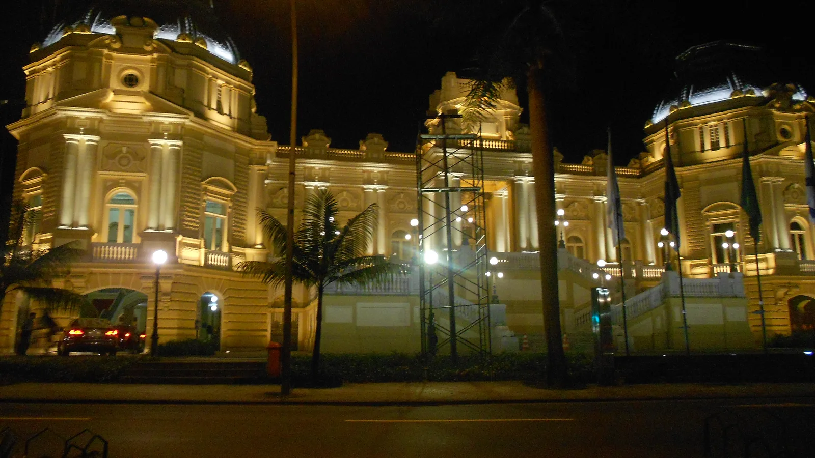 Fachada do Palácio Guanabara