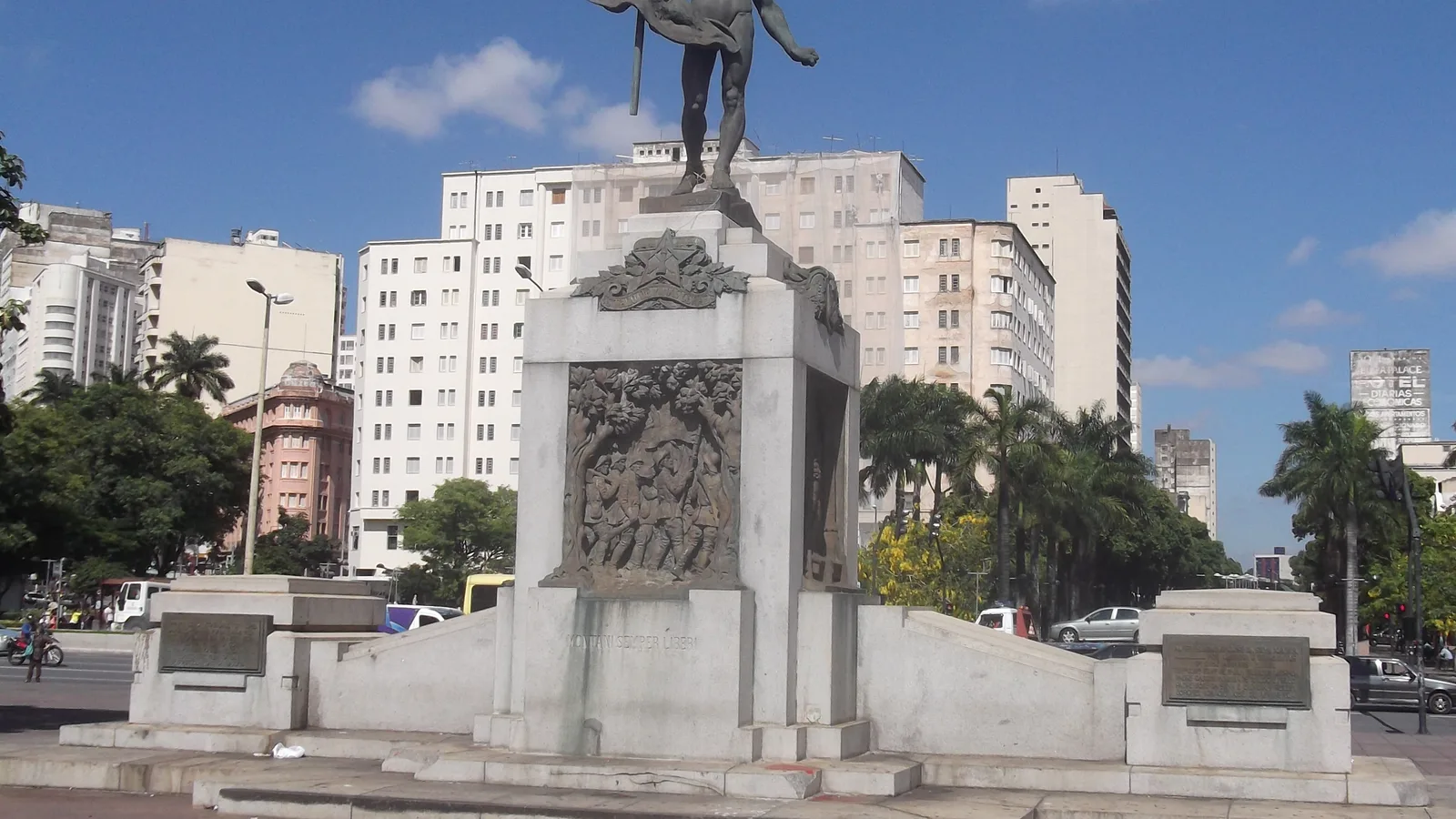 Praça da Estação, em Belo Horizonte