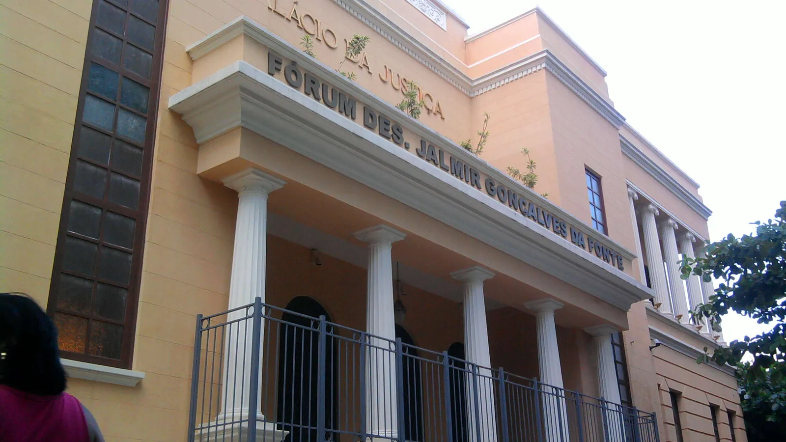 Fachada do Tribunal de Justiça do Rio de Janeiro