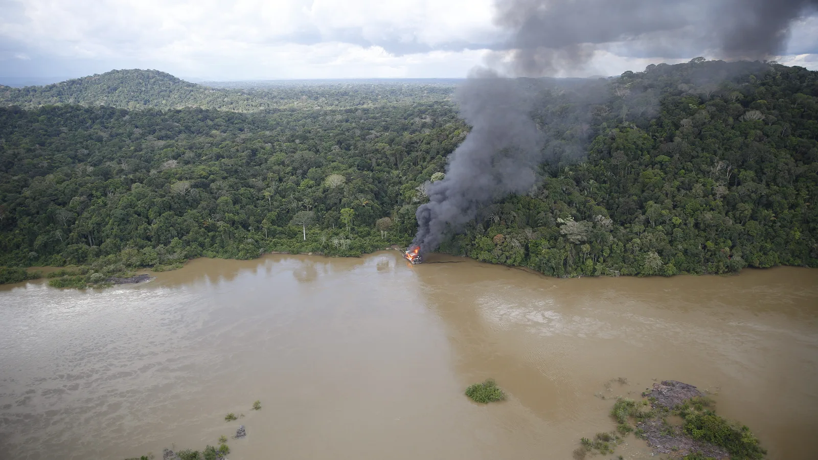 Área de mineração ilegal