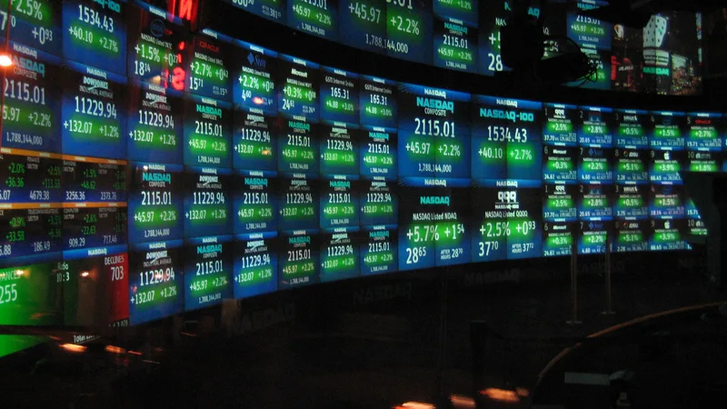 Fachada da bolsa Nasdaq em Nova York