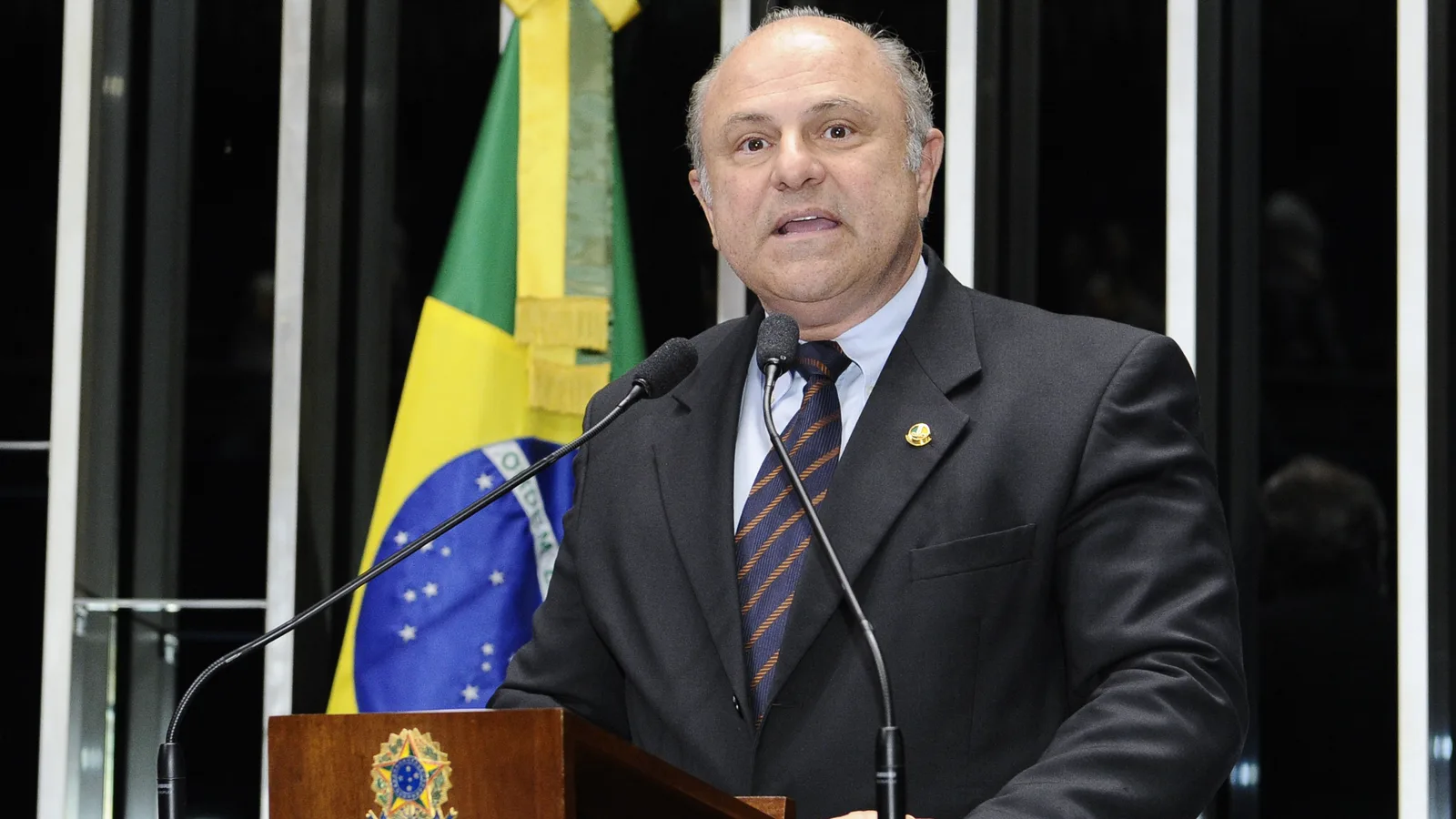 Sessão no plenário do Senado Federal