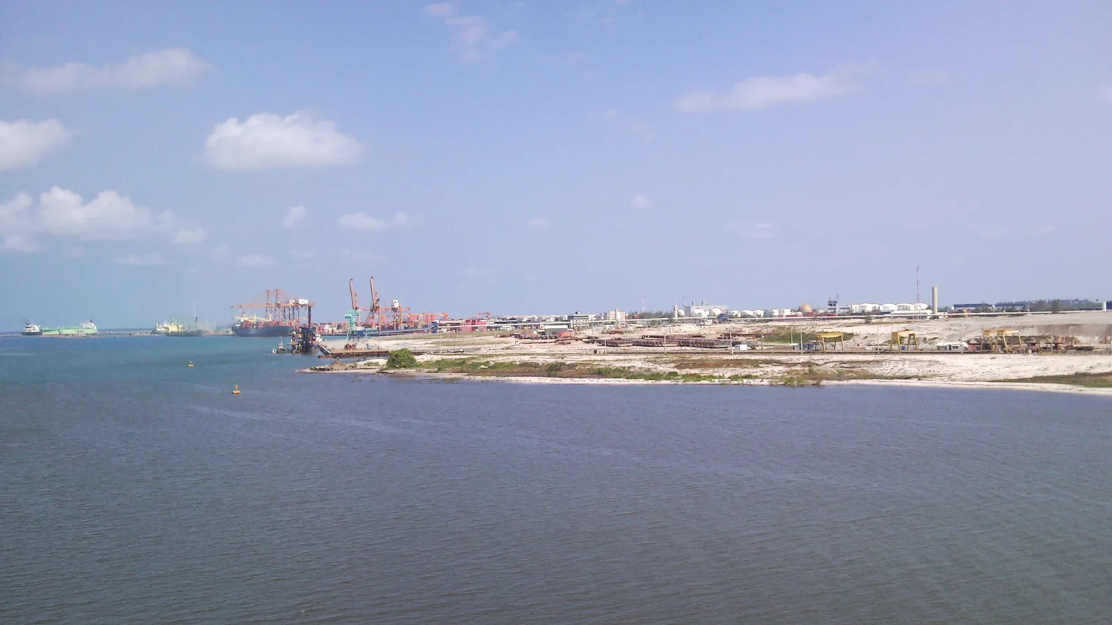 Vista do Porto de Suape